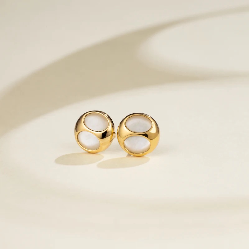 Helas 18k Gold Mother Of Pearl Earrings